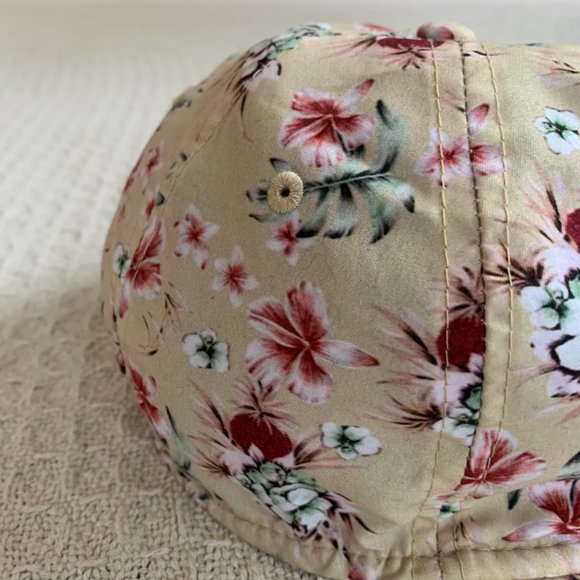 Tropical Neff Hat - Picture 6 of 9